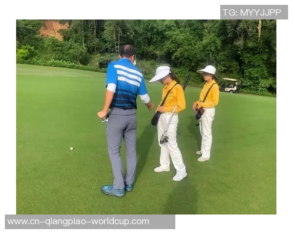 追逐足球梦想的旅程与坚持的力量分享